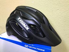 Шолом Trinx WT 088 BLACK