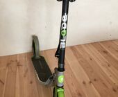 Самокат Blade Sport Air Cross 230, grey/green УЛИЧНАЯ ВИТРИНА