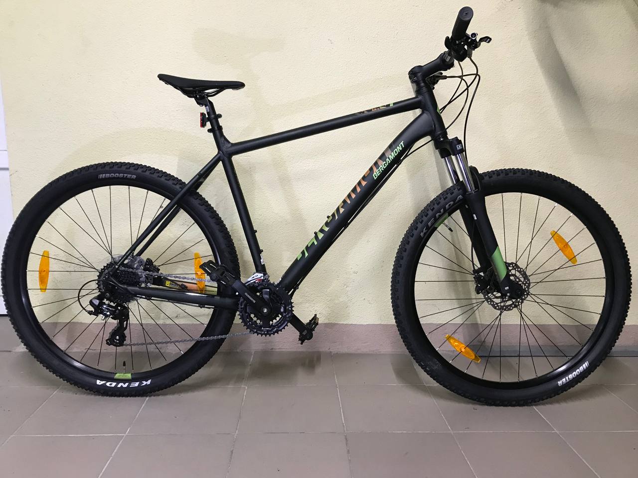 Велосипед Bergamont Revox 3 29" 2022 Olive Велосипед Bergamont Revox 3 29" 2022 Olive
